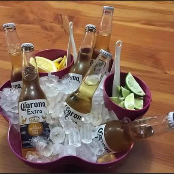 TUPPERWARE Holiday Sparkling chip and dip bowl serving tray set Burgundy - Picture 10 of 16